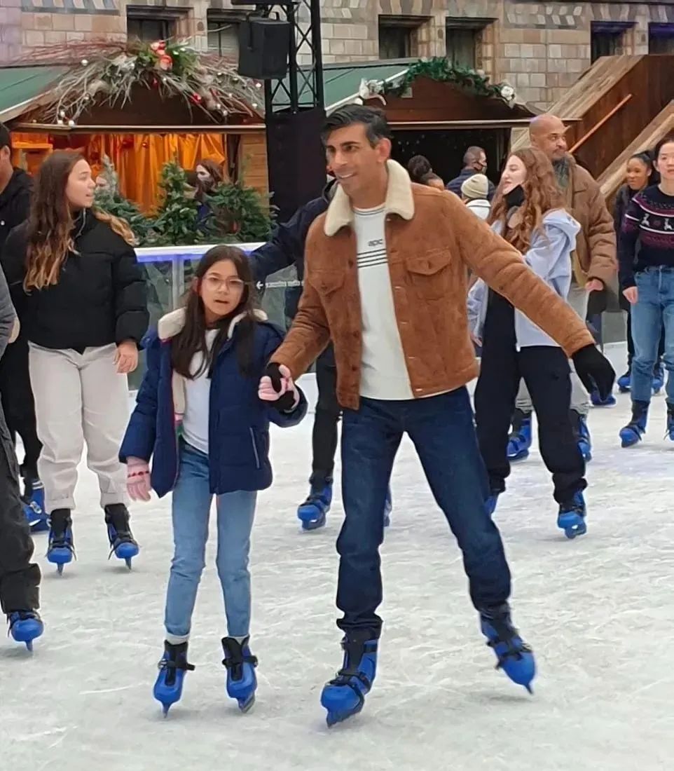 前英国首相苏纳克,英国现任首相苏纳克的成就