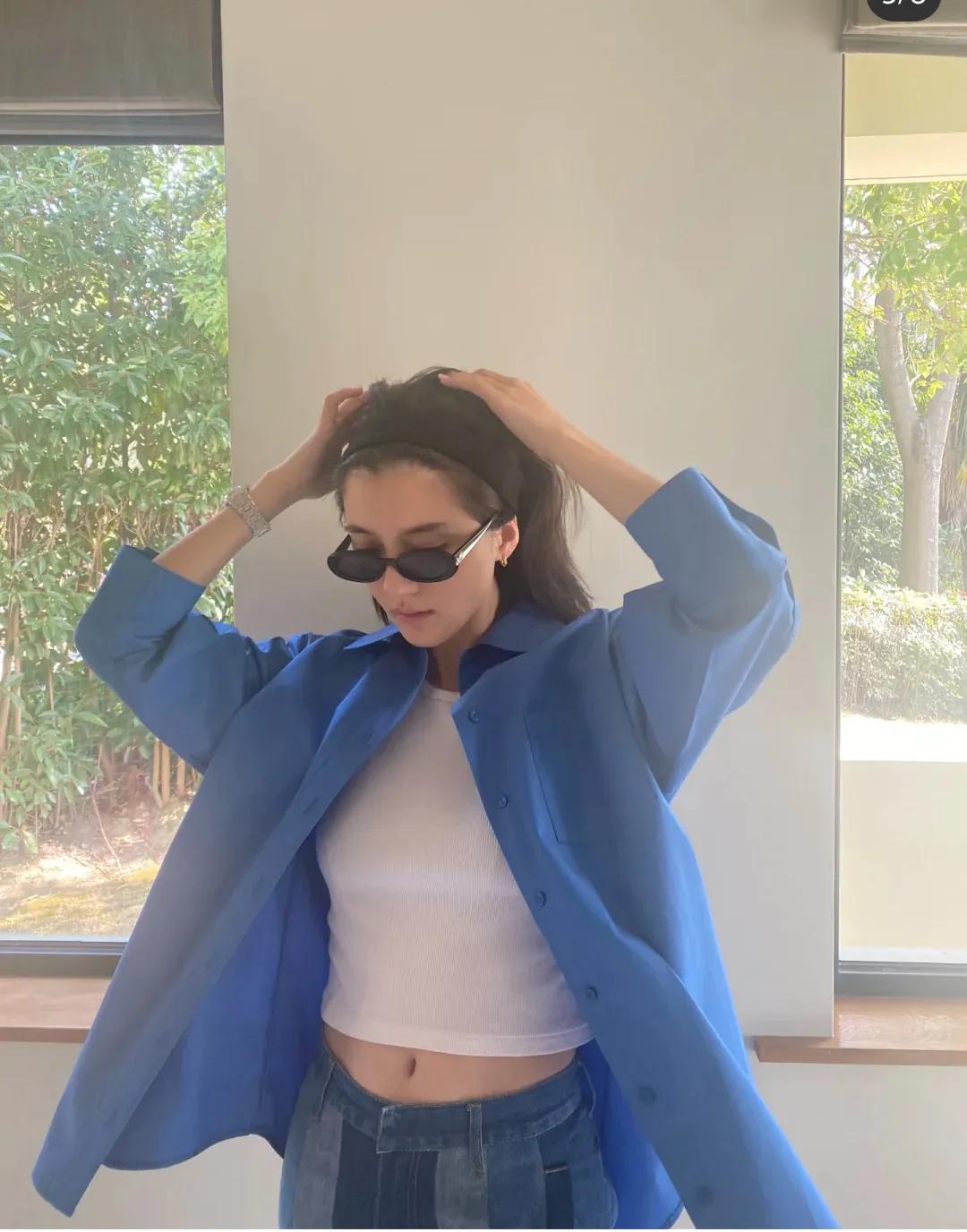 大方恋爱!吴千语晒同居生活,半夜送男友浪漫,还为施伯雄买睡衣