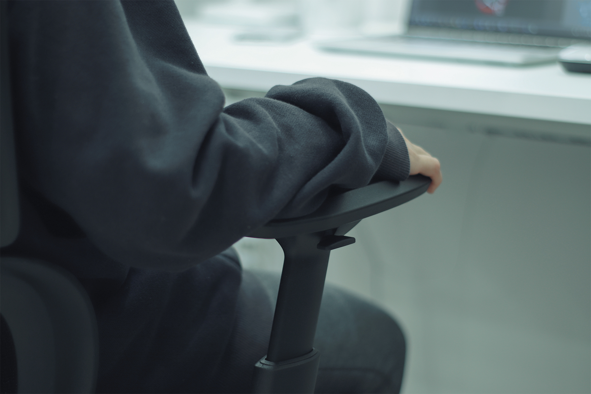 永艺同款人体工学椅,好看好用的人体工学椅