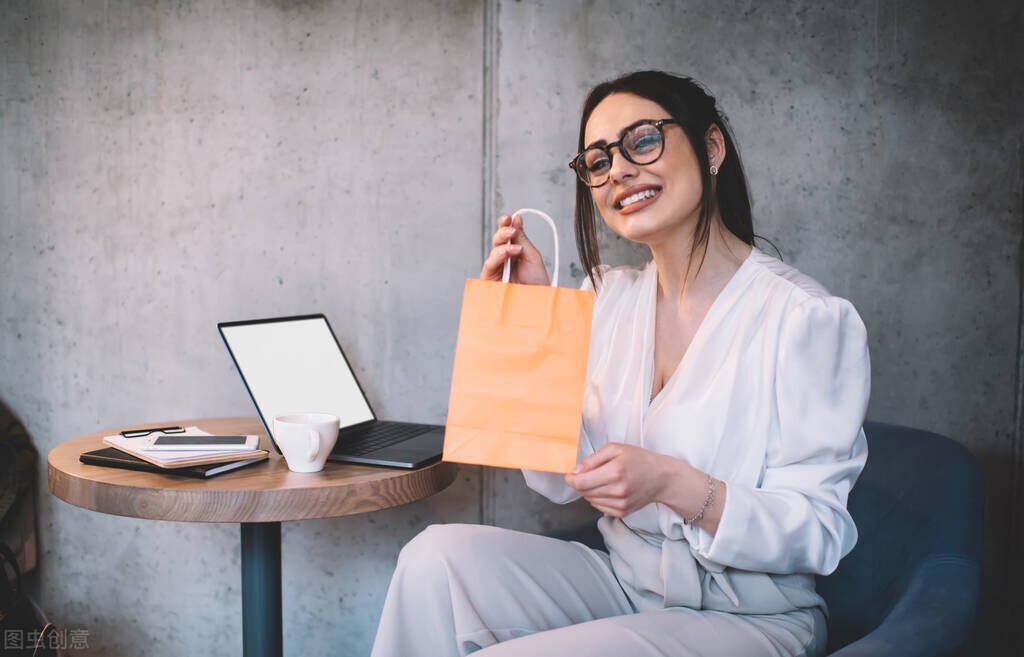 怎么选择一副舒服的镜框,怎么挑一款适合自己的镜框