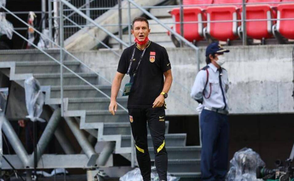 国足2-0巴勒斯坦踢得什么比赛,这才是中国足球精彩比赛