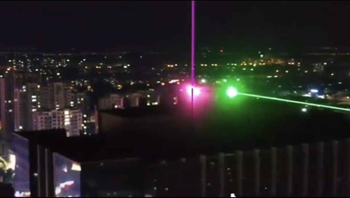 手机拍摄激光镭射灯,太阳光强烈手机如何拍摄