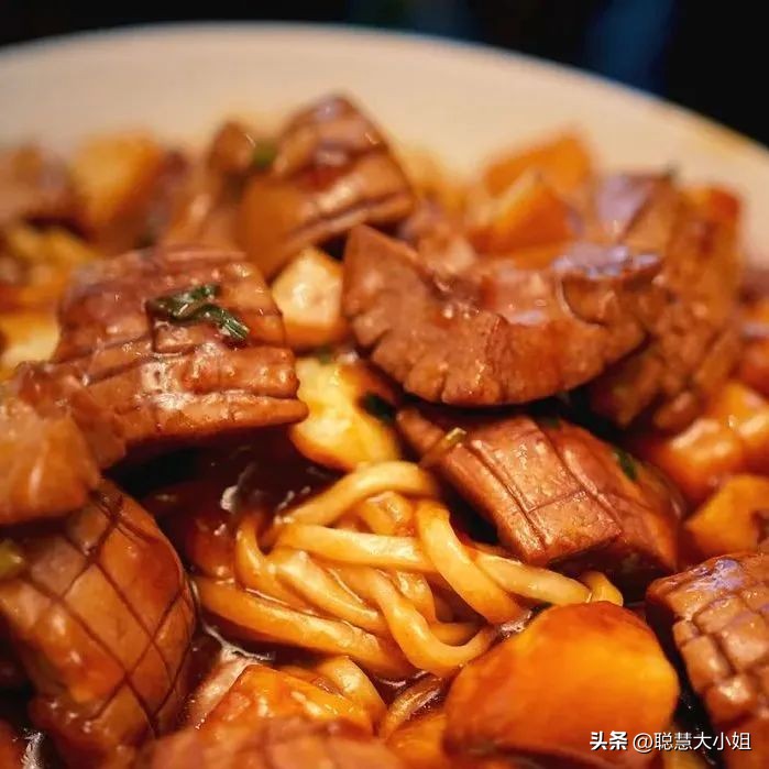 一元一串特色烧烤,十种特色一元烧烤小串