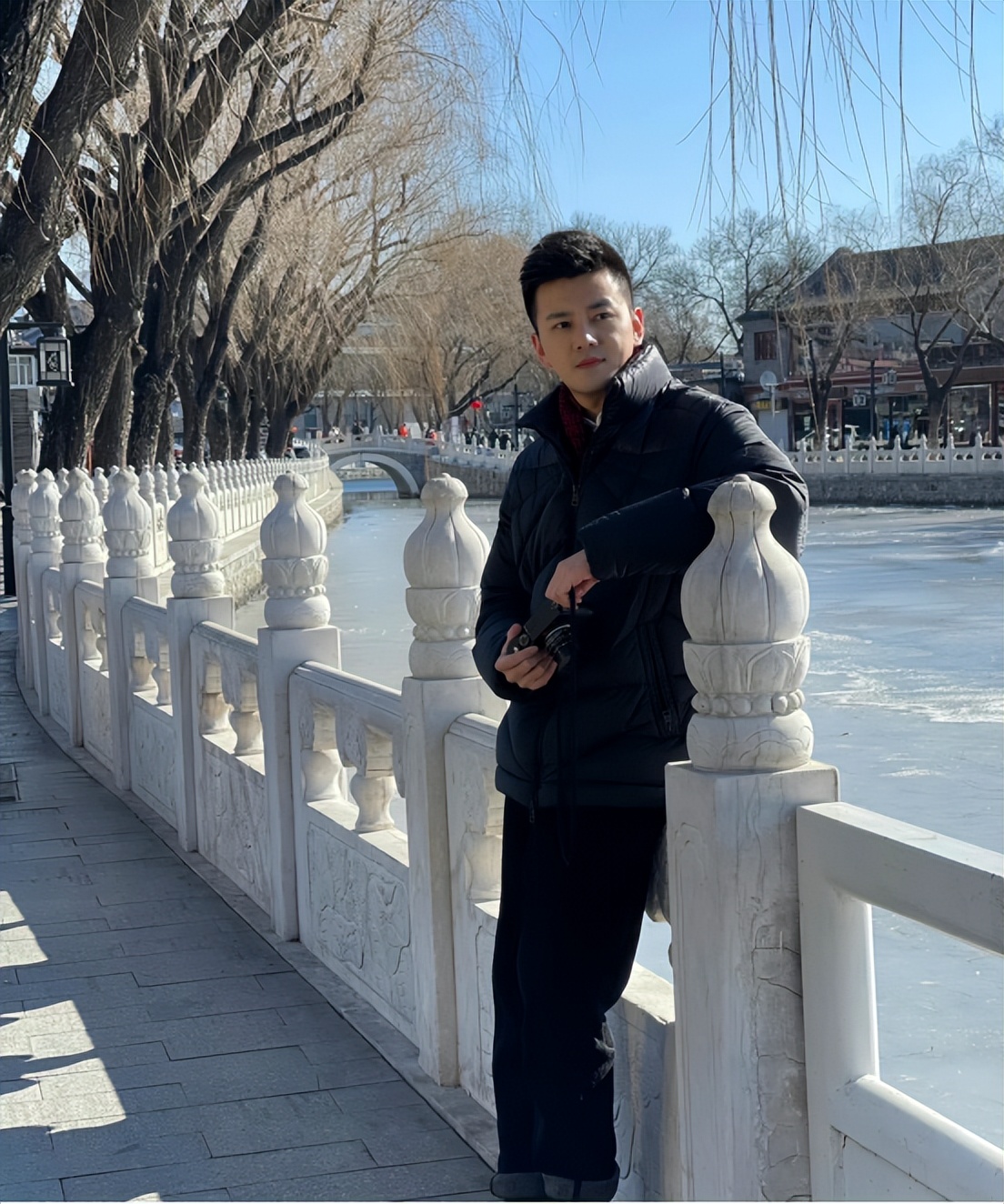 央视主持人严于信是哪里人,歌手严于信简介