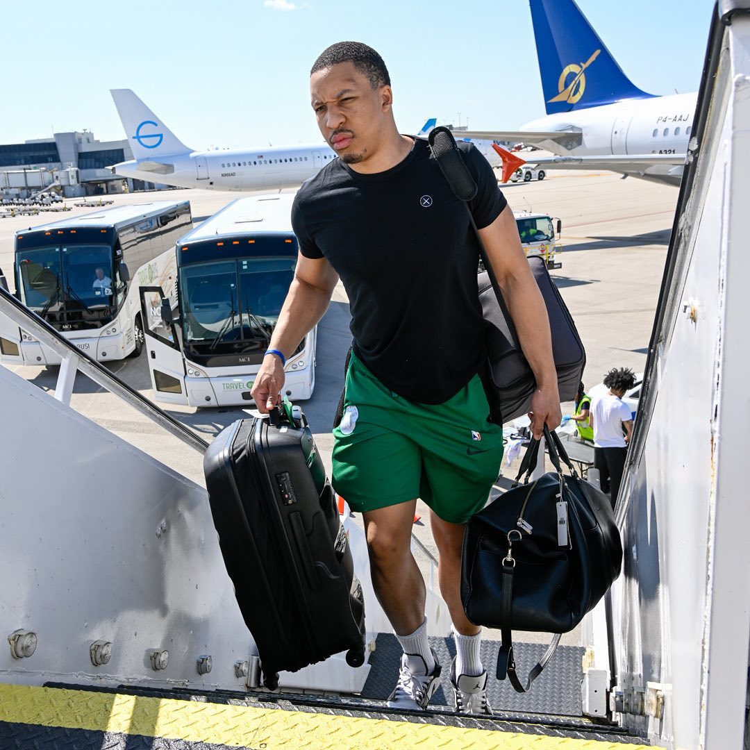 绿军照片大全,海沃德晒赛场照