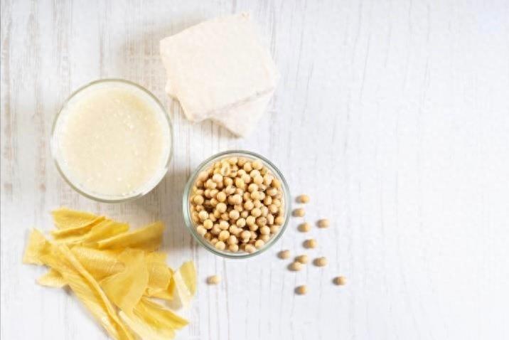 女性雌激素缺少身体出现什么症状,哪些现象说明雌激素低