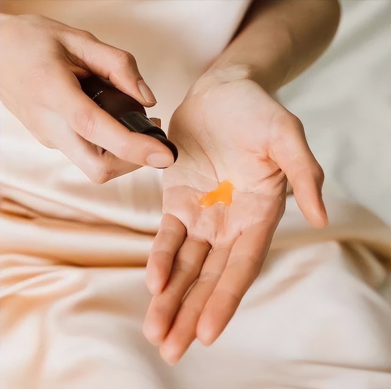 人到老了这四样东西最可靠,中年女人护肤品最好的是什么牌子