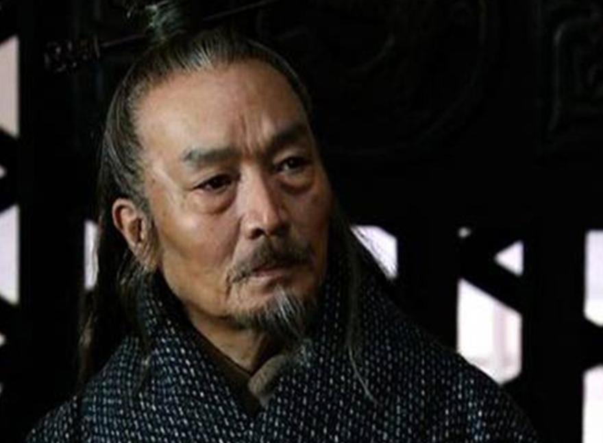 五虎将黄忠为何得不到关羽,五虎将黄忠为什么越老越厉害