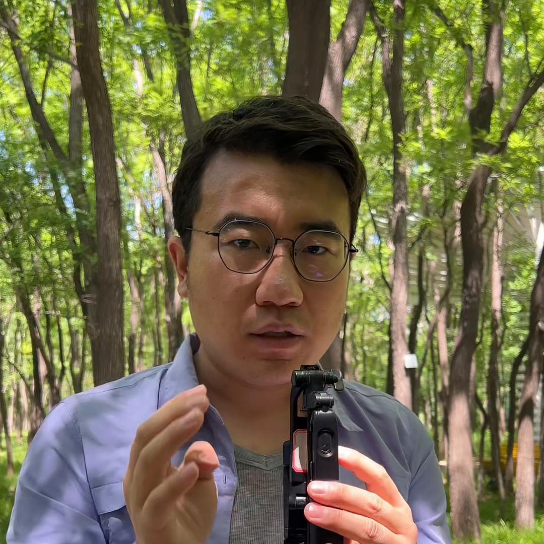 蓝牙自拍杆360度无死角自拍杆,自拍杆户外直播支架