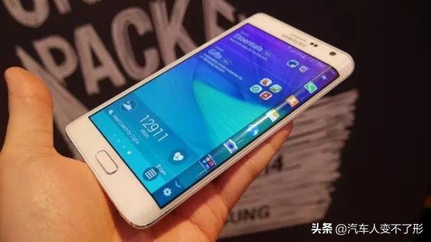 折叠屏手机为什么不出名了,探讨为何折叠屏手机不再那么火了