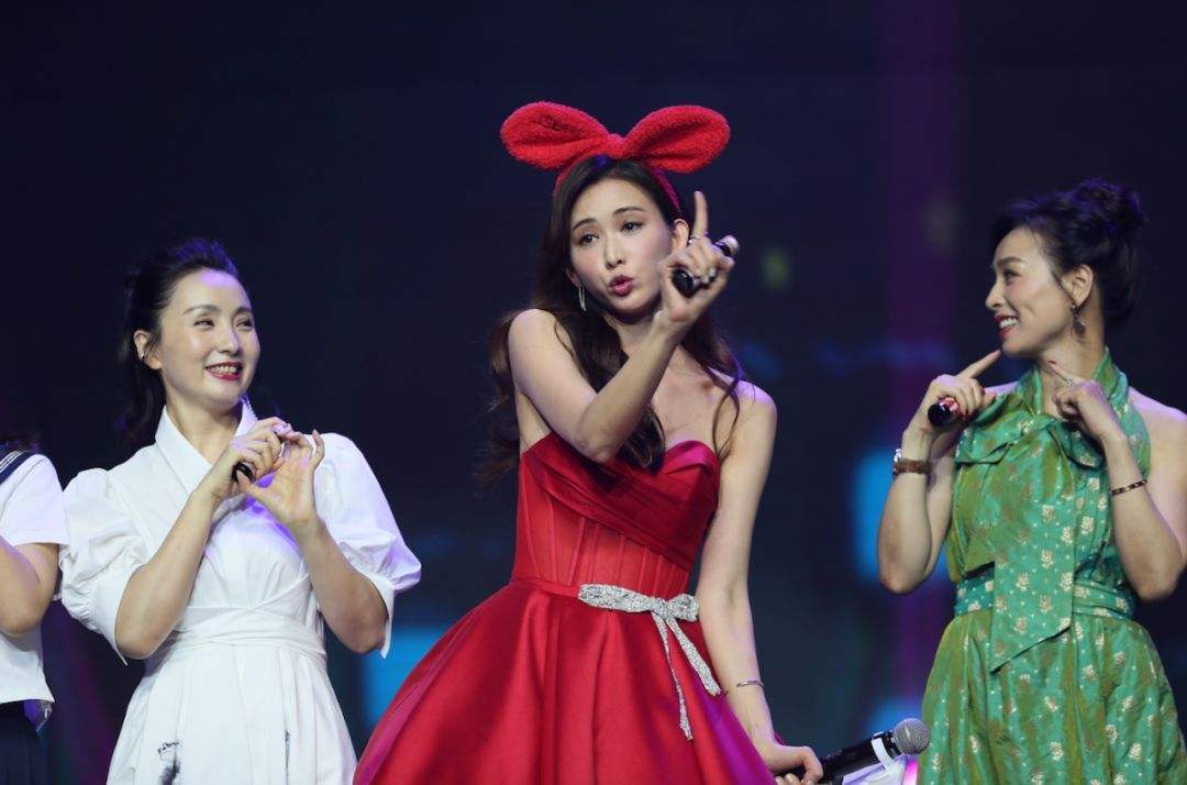 半个娱乐圈被收割，百亿微商帝国崩塌背后，明星效应还能走多久？