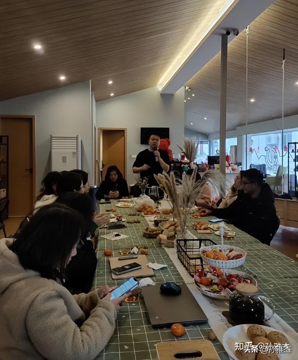 2024年保险经纪人还能做吗,怎样的人适合做保险经纪人