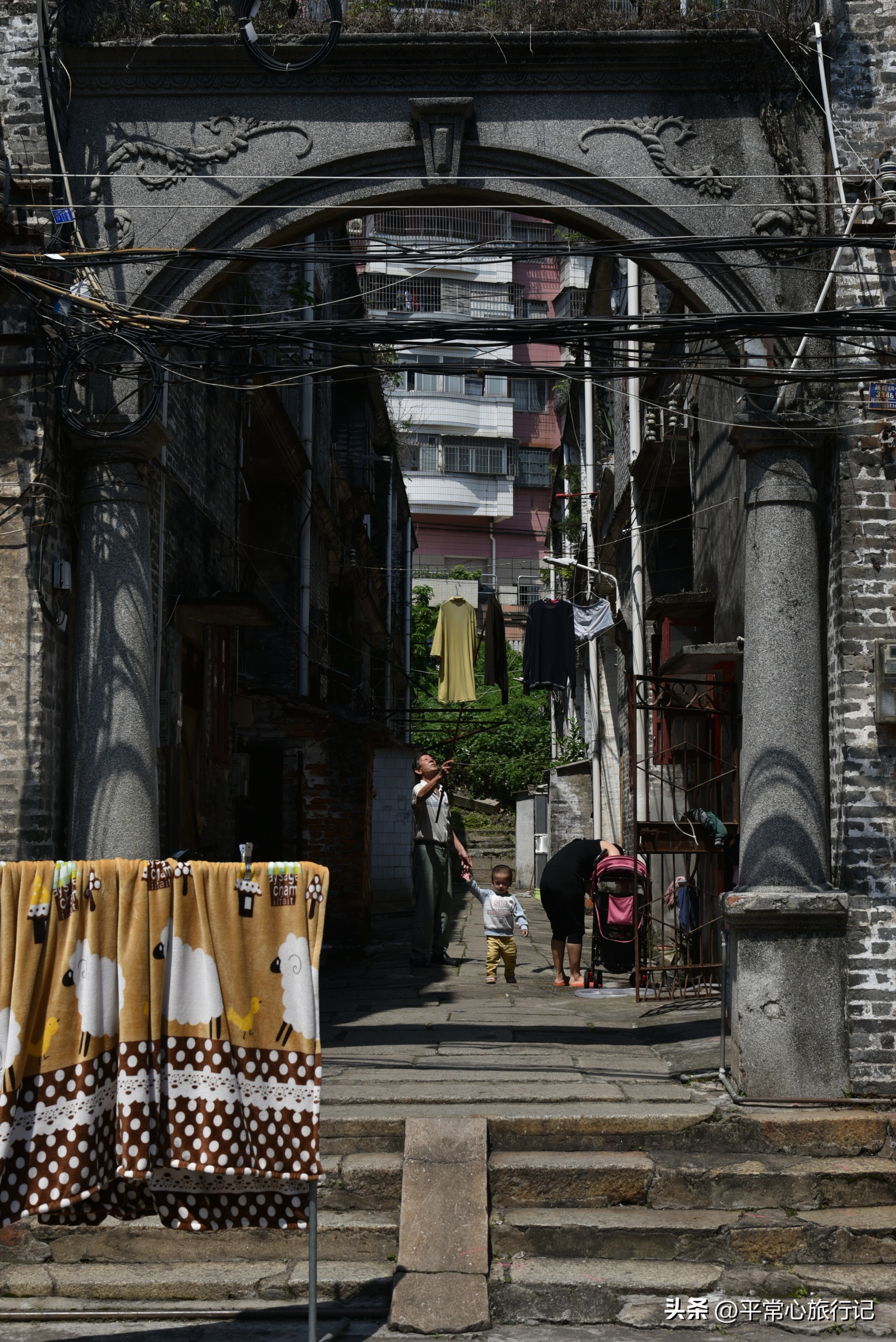 狂飙江门取景地打卡旧厂街,江门三十三墟街景点介绍