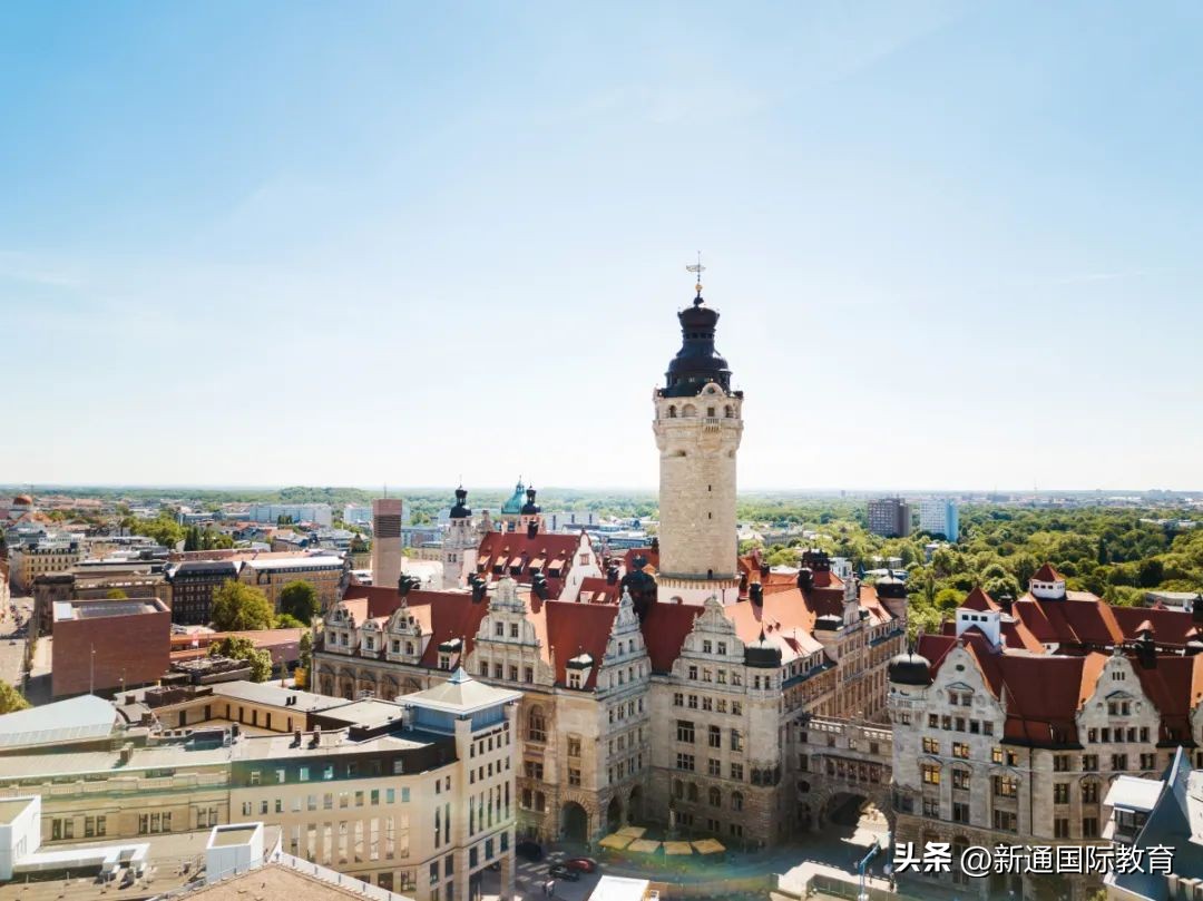 德国主场遭逆转2-4荷兰,德国惨遭淘汰