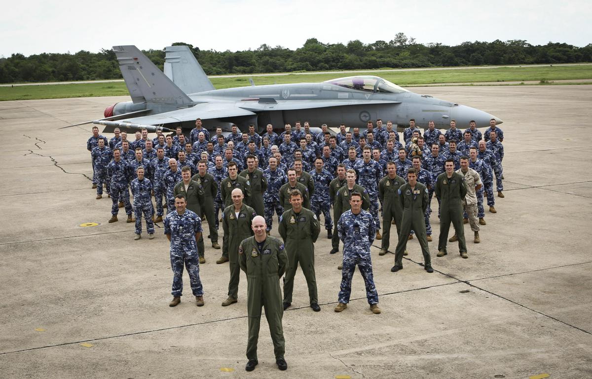 澳大利亚发出战争威胁,美国b-21轰炸机的威胁