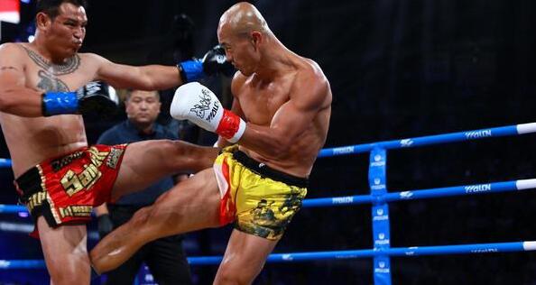 脱去这些标杆，一龙到底是一个怎么样的人？