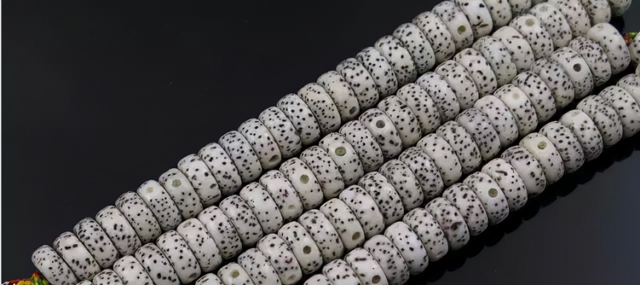 星月菩提有哪几种造型,星月菩提特殊造型