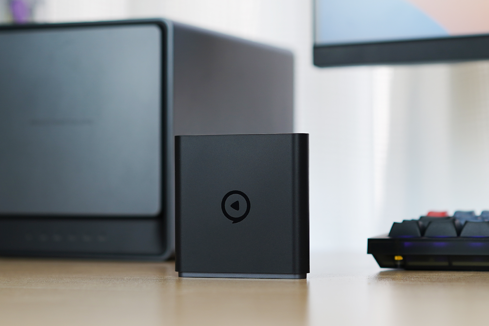 大影院、小盒子,影院级观影体验,爱奇艺8K电视盒子电视果6体验