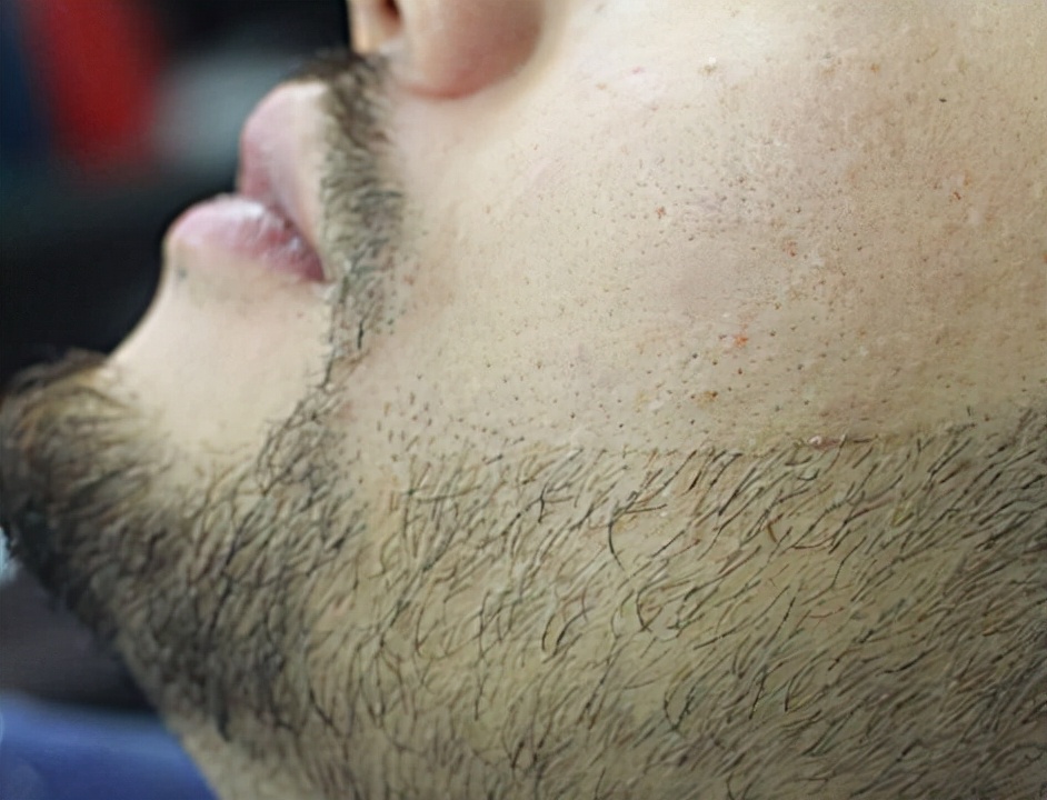 小钢炮剃须刀好用吗,飞科剃须刀哪款好用