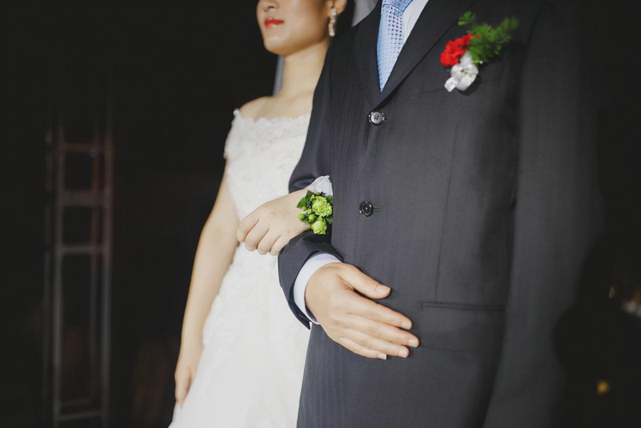 什么是夫妻经典句子,什么是夫妻什么是婚姻