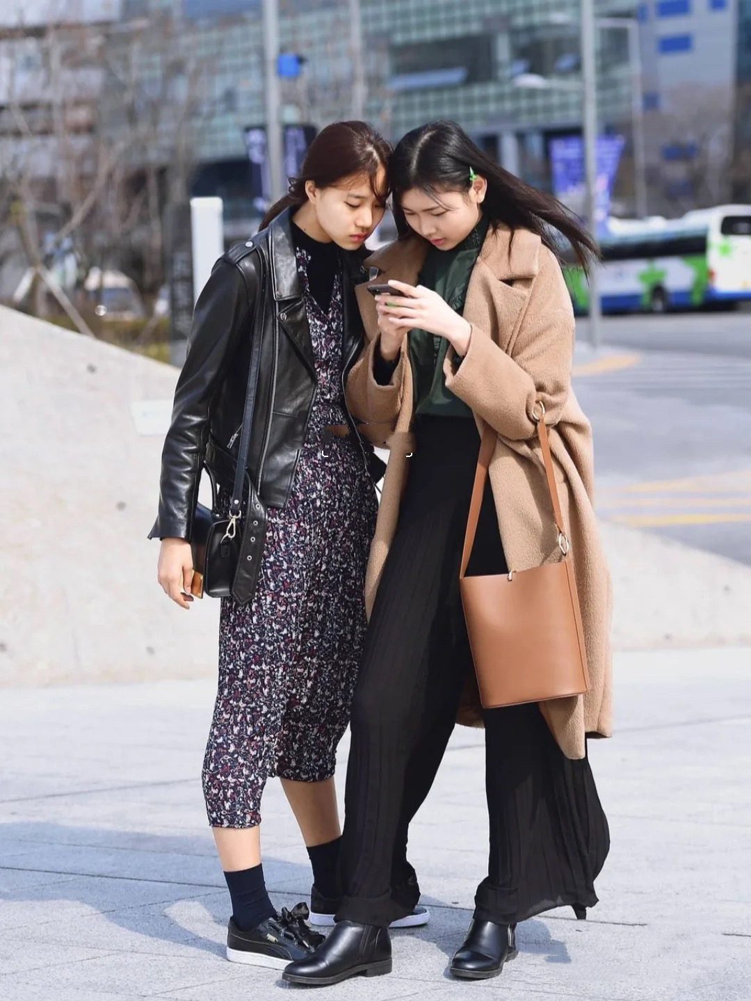 想要穿搭简单大气,时尚潮流跟着韩国小姐姐学穿搭