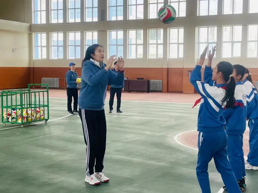责任照亮未来丨筑梦亚运，小排球教培项目启动