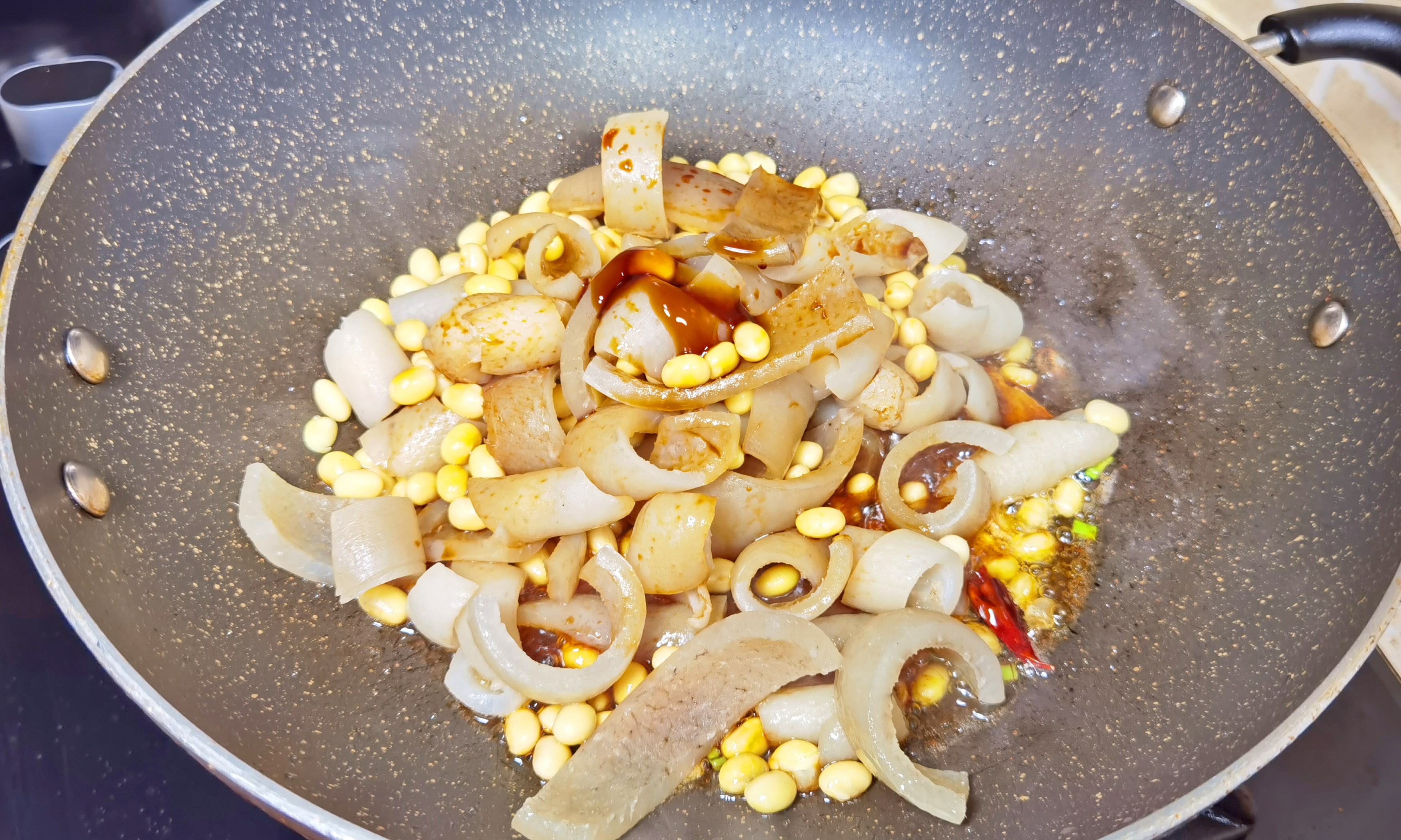 冬天吃什么炖菜好六款经典炖菜,适合冬天吃的10道家常炖菜