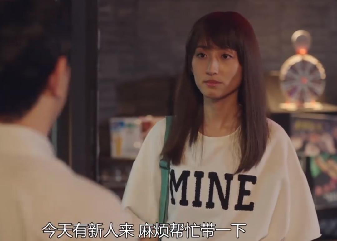 大学生扎堆打“网红暑假工”，结果发现自己的青春一小时9块