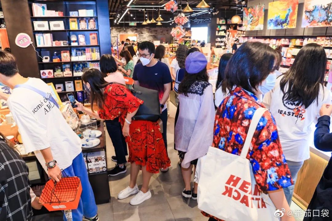 集合店生存现状“大调查”：一条倒下，话梅生猛