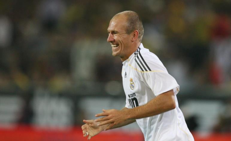 盘点皇马离开的几位球员,五位退役的球星