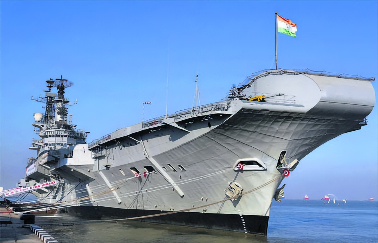 1美元就能买航母？印度相信了，被俄罗斯狂坑30亿，想退货没门