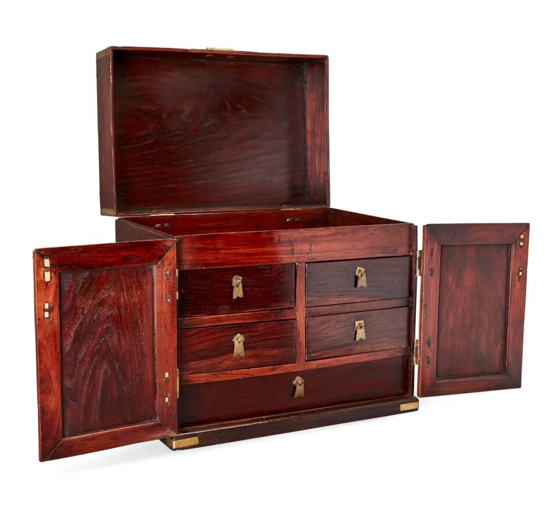 丹尼尔·罗斯伯里,罗斯伯里