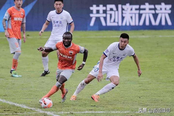 广州队中超球衣,广州城足球俱乐部胸前广告