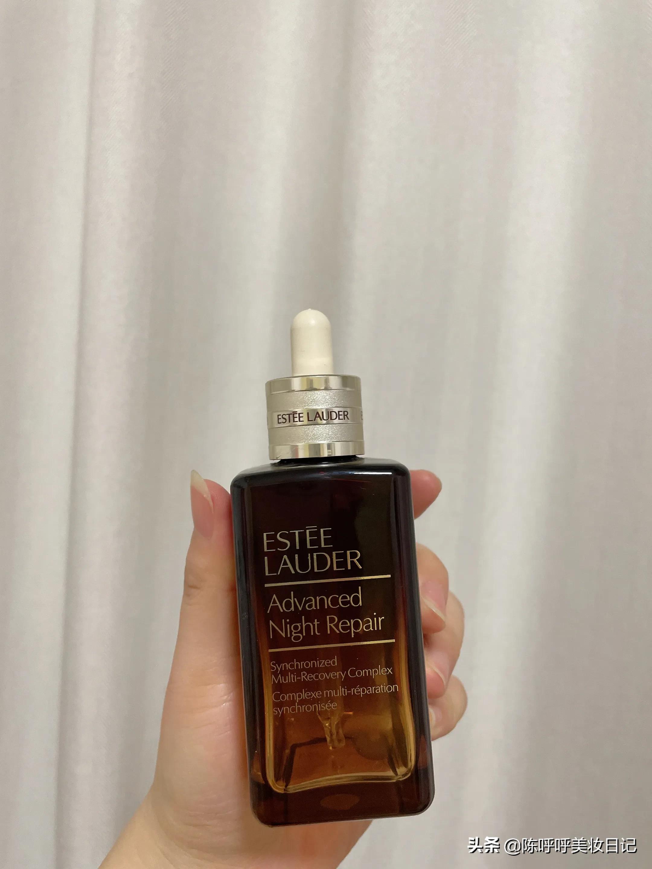 雅诗兰黛小棕瓶最新测评,雅诗兰黛小棕瓶测评一个月