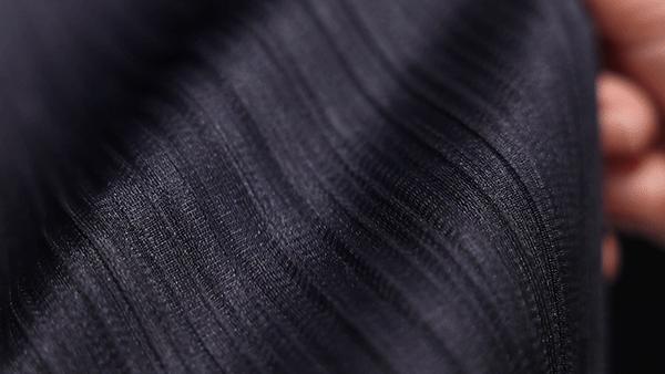 广州第①家「三宅一生」揭幕，这些超火单品拉满秋冬氛围感