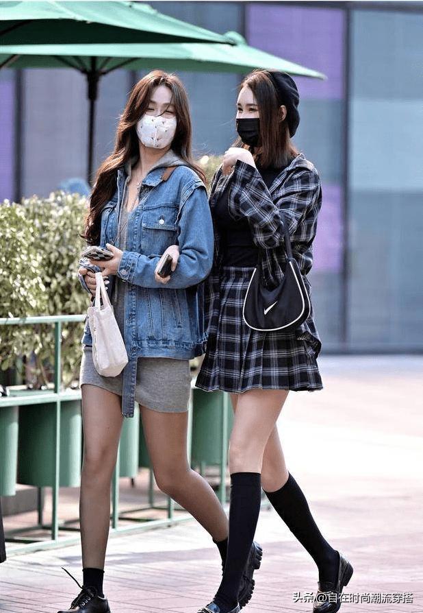 黑色开叉吊带裙穿搭,黑色紧身开叉吊带裙穿搭