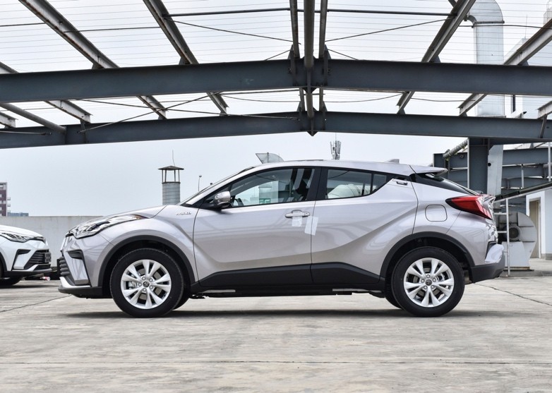 20万预算福音3款重磅suv值得一看,空间颜值or性价比日系小型suv对决