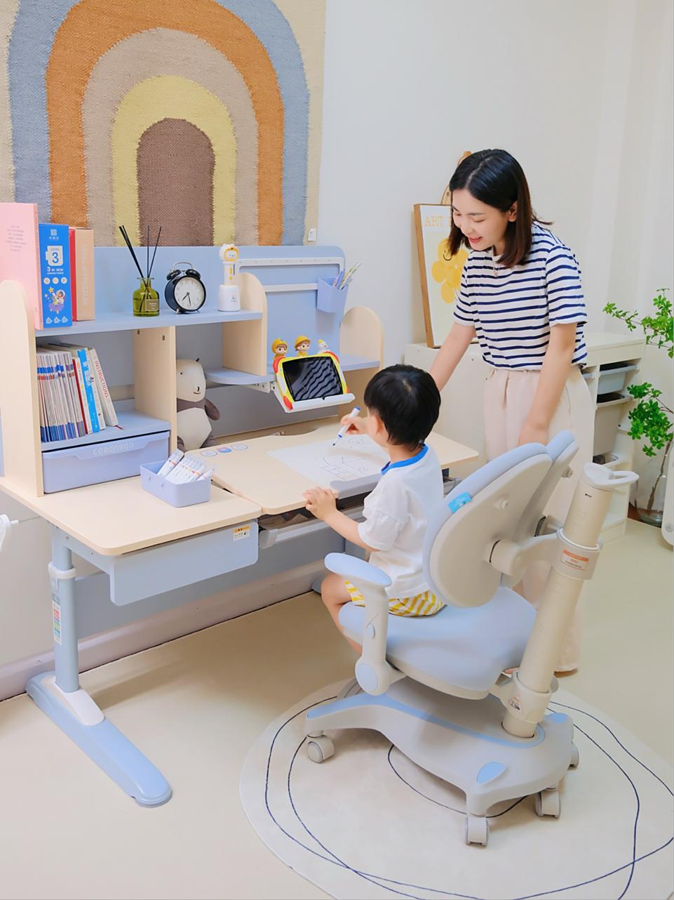 开学桌椅套装,开学季学习桌椅