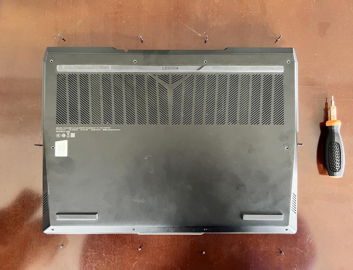 联想拯救者y9000p加什么固态,怎么给联想拯救者y9000p加装固态