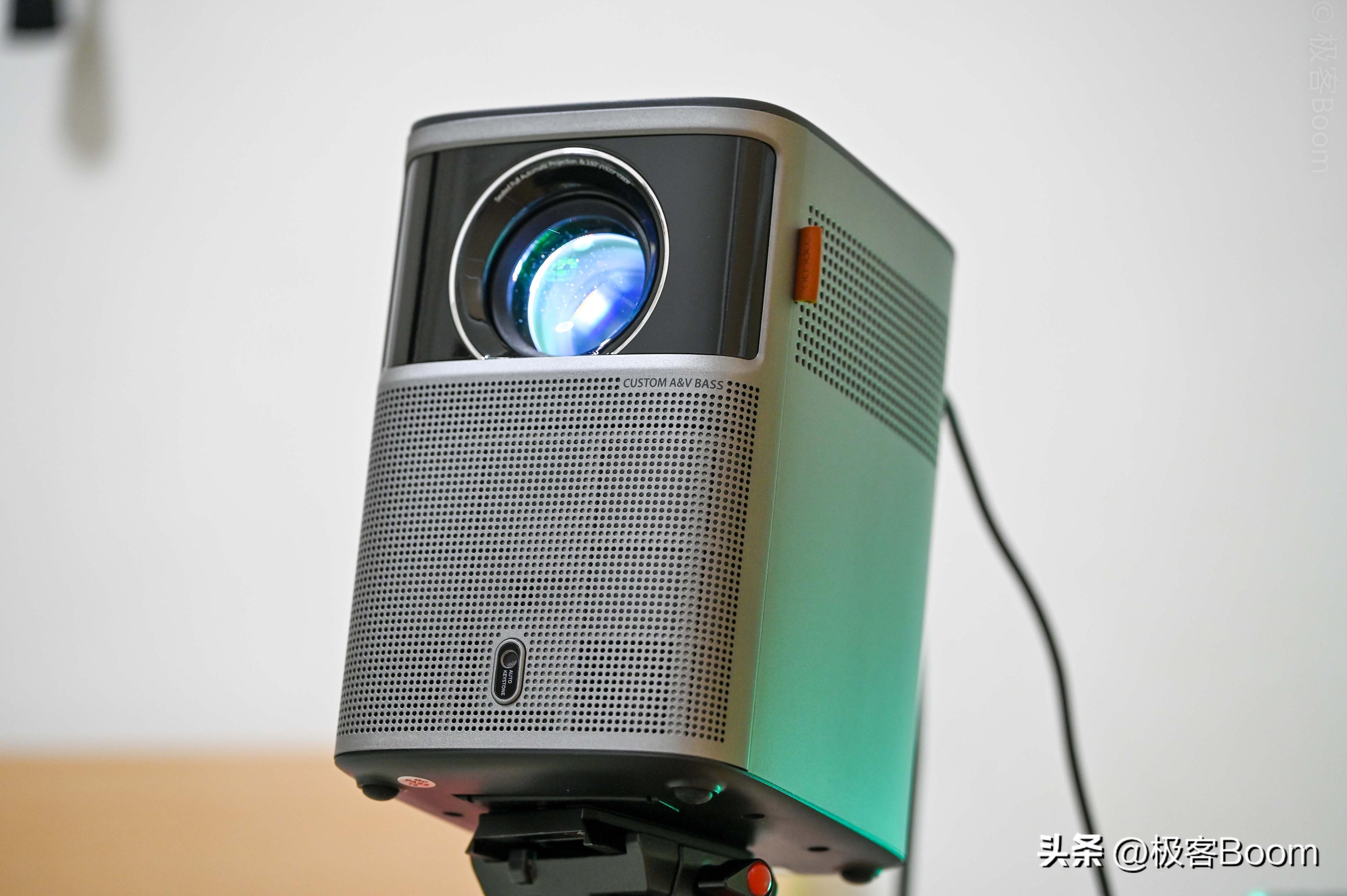 酷开x5和小米投影仪测评,酷开x5投影拆解