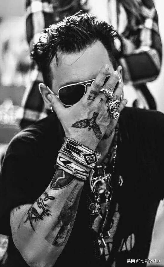 男人戒指：权力有多大，我就有多美