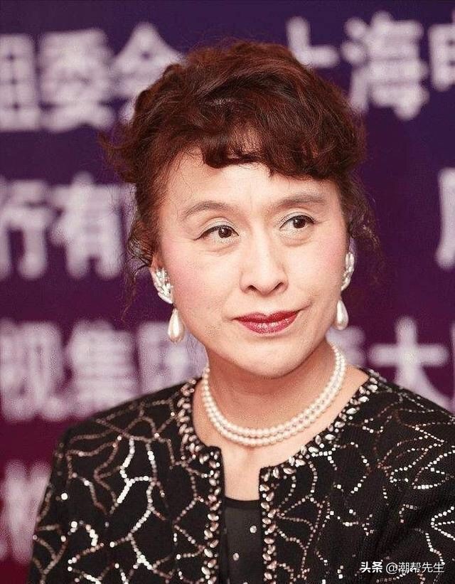 栗原小卷穿搭,栗原小卷优雅穿搭