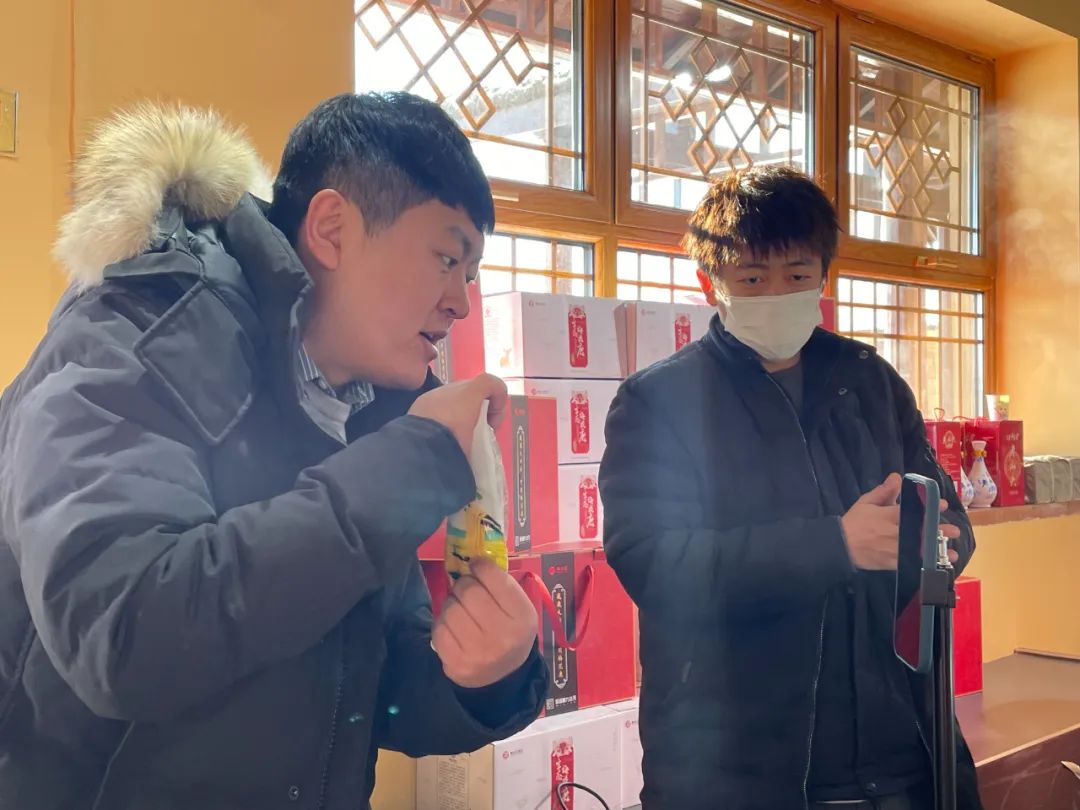 达斡尔打冰火球,呼伦贝尔达斡尔冰钓节