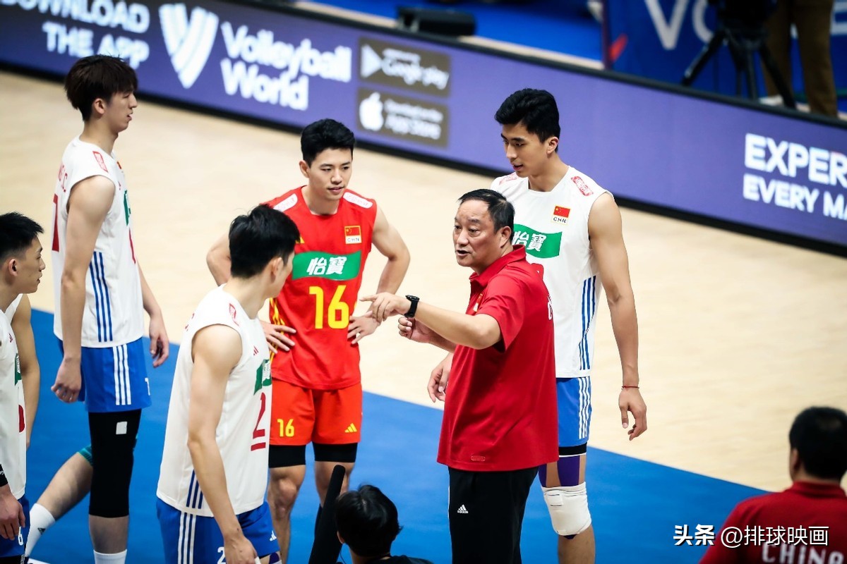 中国男排惨败,中国男排决赛失利全队自责