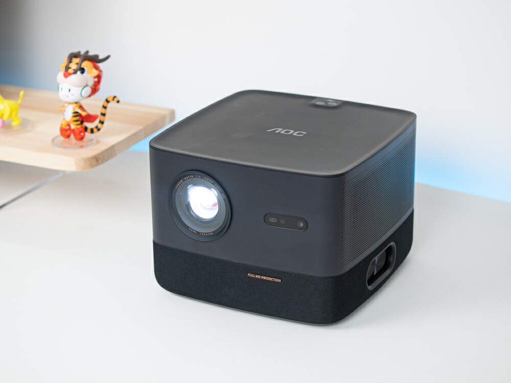 太卷了！亮度1300CVIA、帝瓦雷调音，AOCK1智能投影或成4K段爆款