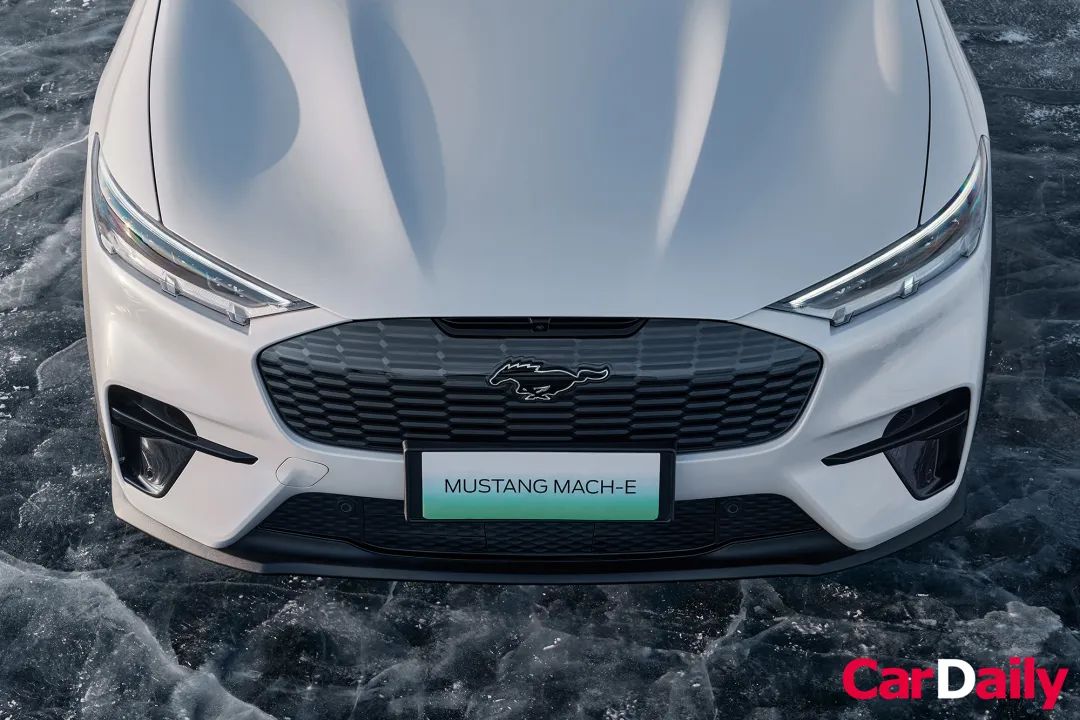 怎么在冰雪路面骑摩托,怎么在冰雪路面漂移