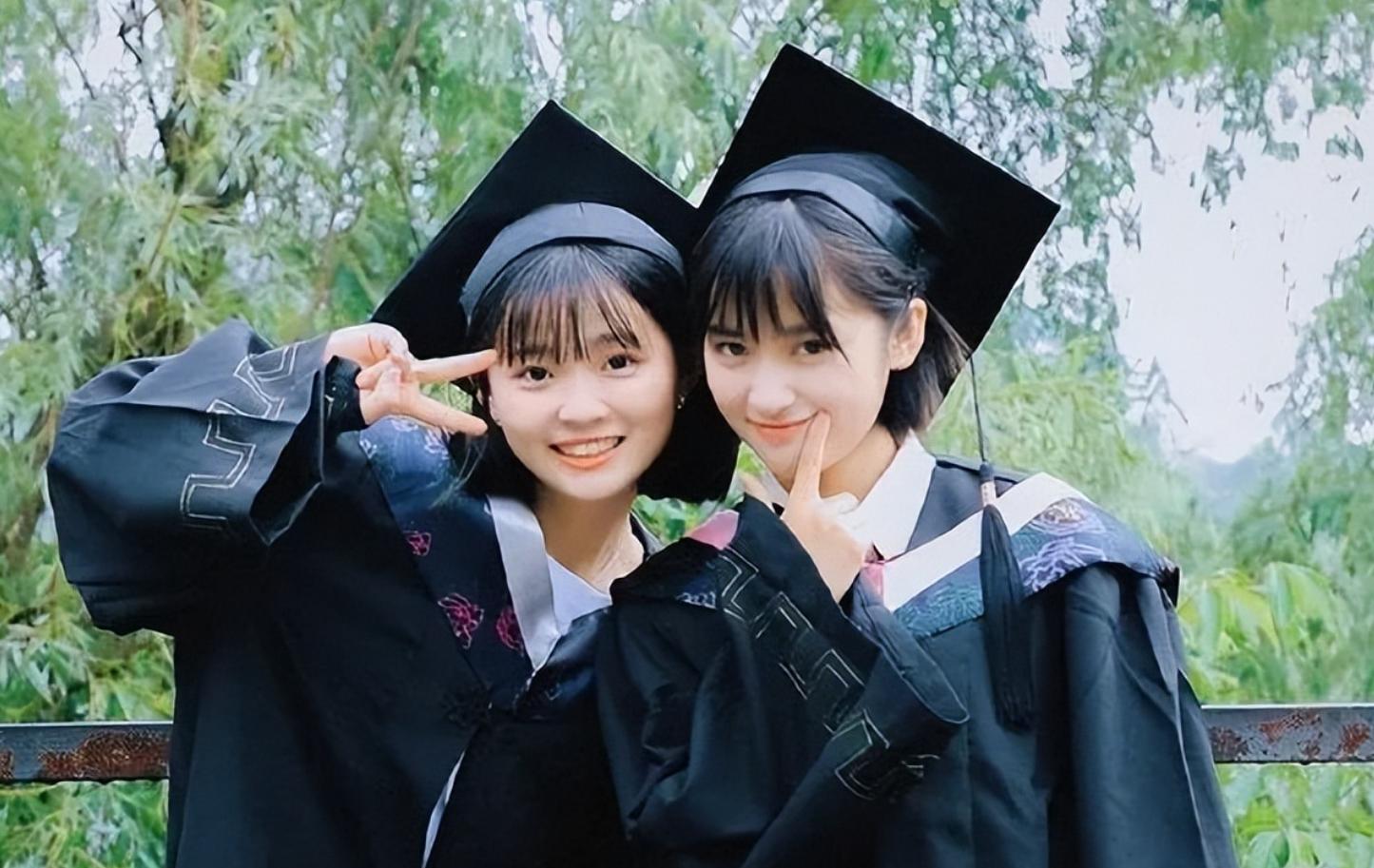 管好你们的学生！大学生在评论区要东西，洛阳理工神回复逗笑众人