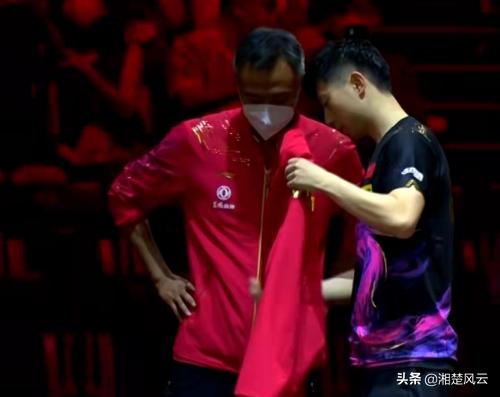 马龙3-1战胜非洲一哥，最后时刻场上出现看不懂的一幕，龙队懵了