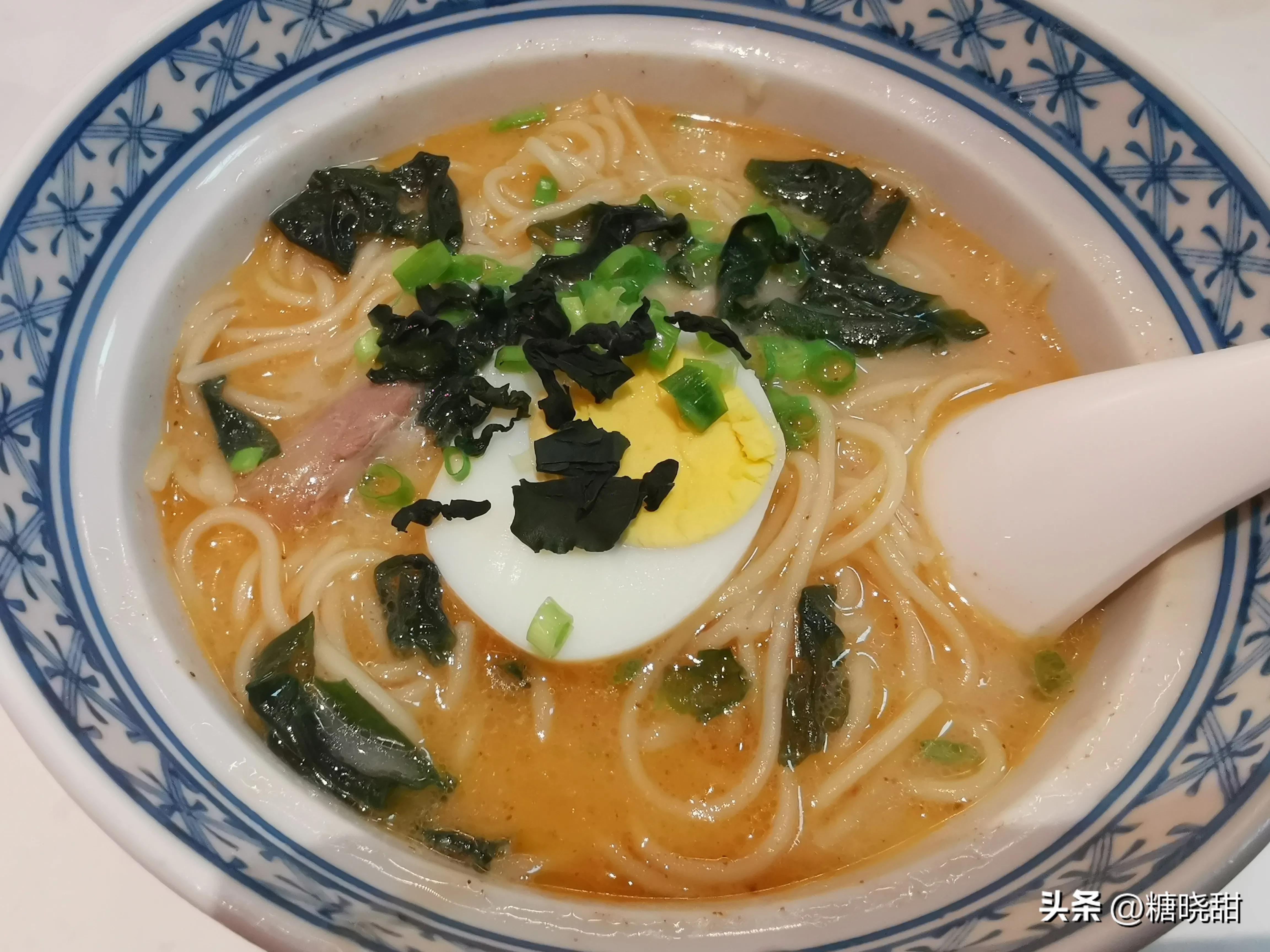 回转寿司探店,美食探店回转寿司