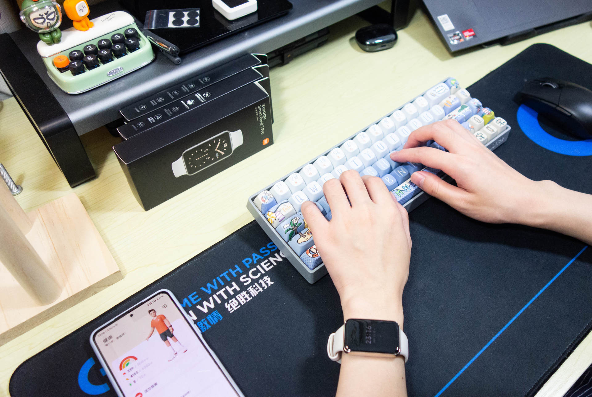 小米手环7pro对比小米手环7怎么选,小米手环7pro和小米手环7舒适度